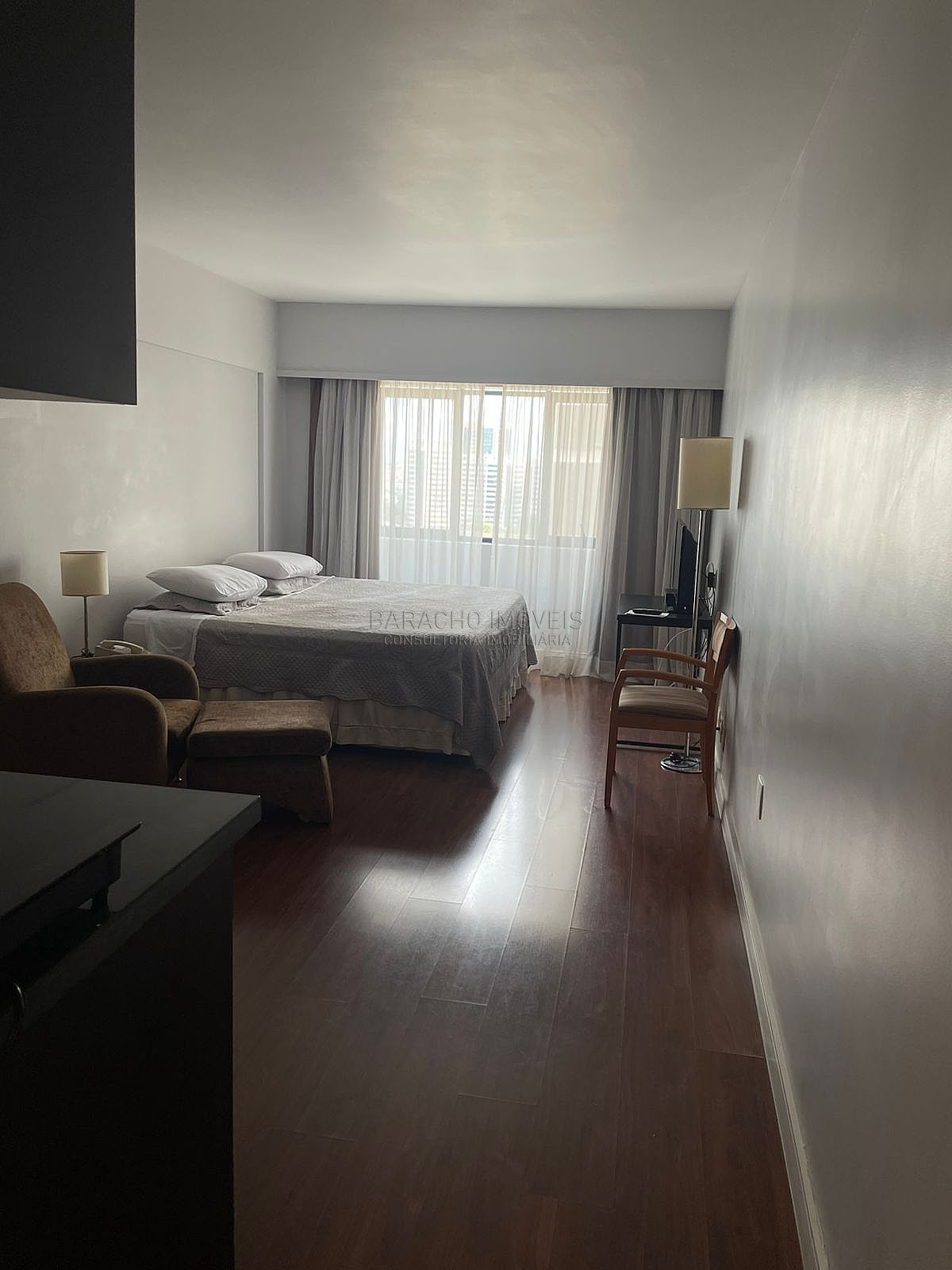 Flat&nbsp;Barueri &nbsp;Alphaville Centro Industrial e Empresarial/Alphaville. &nbsp;Edif�cio Sol Alphaville Hotel & Residence