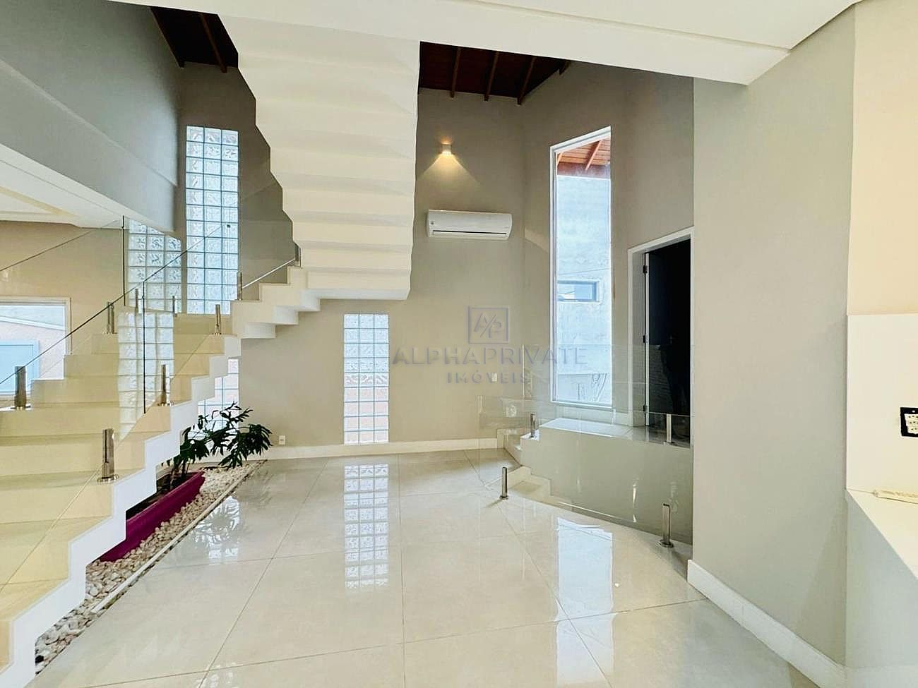 Casa de condom�nio&nbsp;Santana de Parna�ba &nbsp;Burle Marx &nbsp;Burle Marx