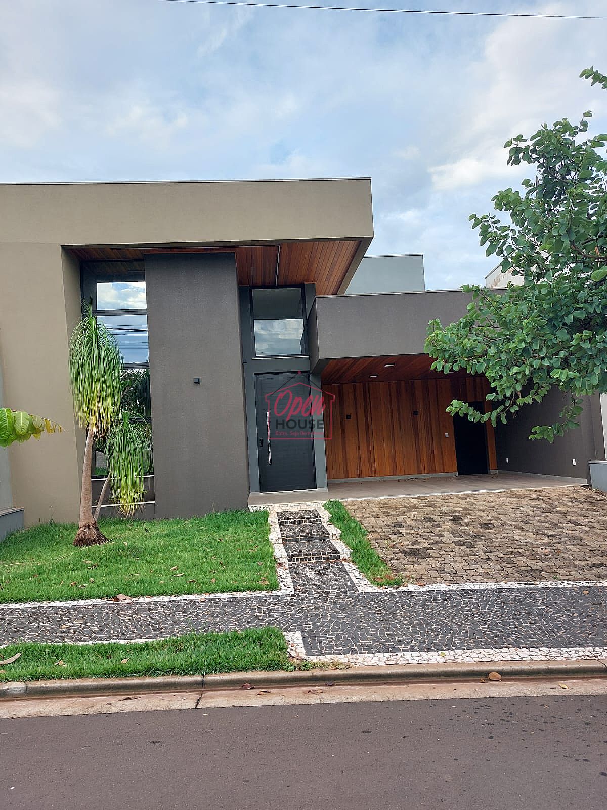 Casa de condom�nio&nbsp;Araraquara &nbsp;Parque Residencial Damha III &nbsp;